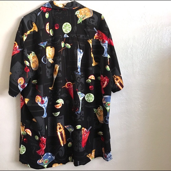 Paradise Found Size Large Cocktail Print Men’s Hawaiian shirt - Picture 4 of 4